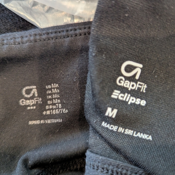 Kushies Green & Navy 2 Baby Outfits with Socks 6 Pairs NWT 3M - Picture 6 of 6